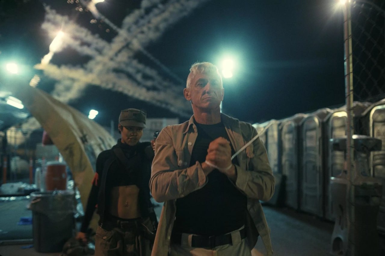 Всем сестрам по серьгам: как трактовать победу «Битвы за битвой» на «Оскаре» Всем сестрам по серьгам: как трактовать победу «Битвы за битвой» на «Оскаре»