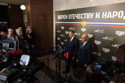 Общая задача – победить. Будем ее реализовывать