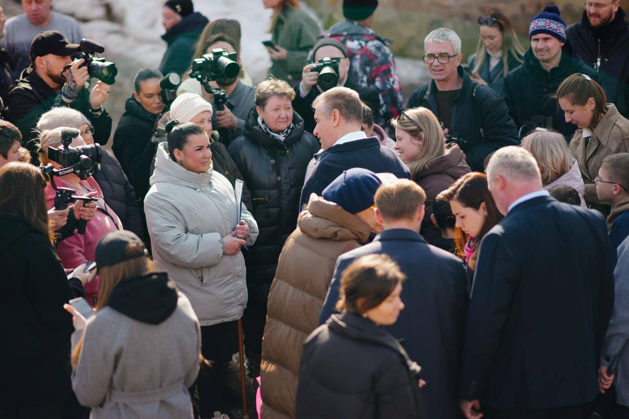 Леонид Слуцкий: Очередная поездка по малым городам Леонид Слуцкий: Очередная поездка по малым городам