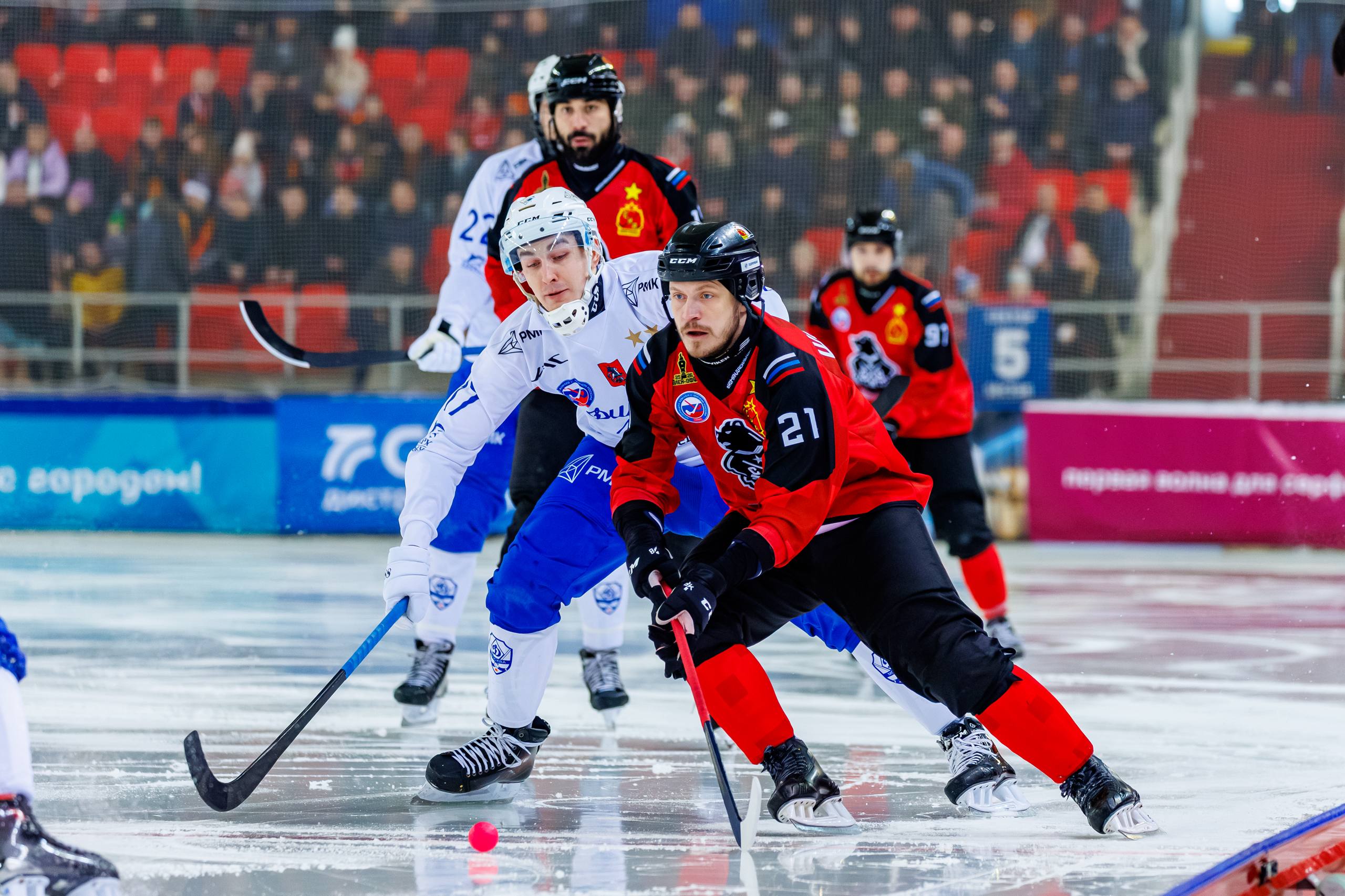 Московское «Динамо» – десятикратный чемпион России по хоккею с мячом! Московское «Динамо» – десятикратный чемпион России по хоккею с мячом!