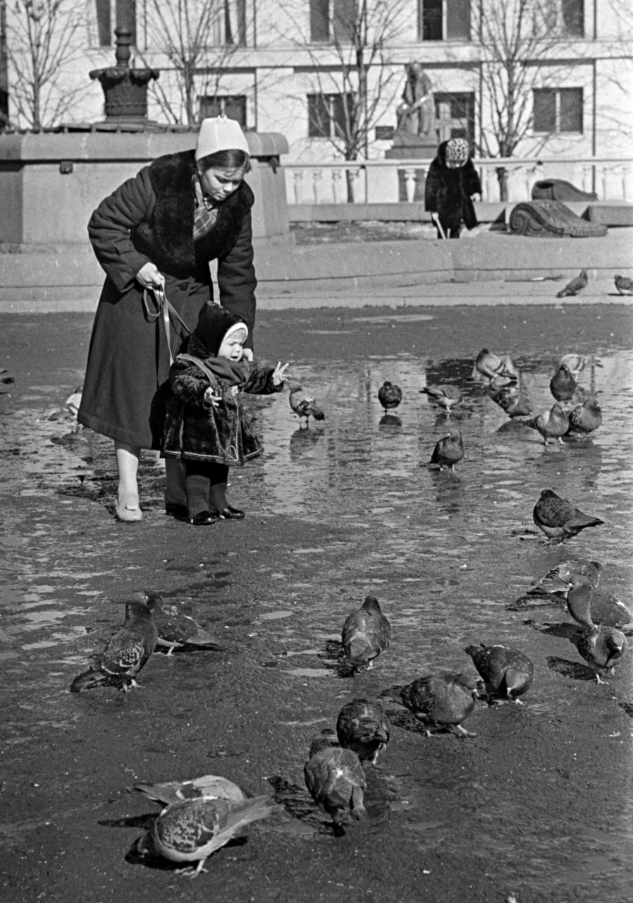 Фотофакт: Весна в Москве. Март 1961 г. Фото В. Минкевича
