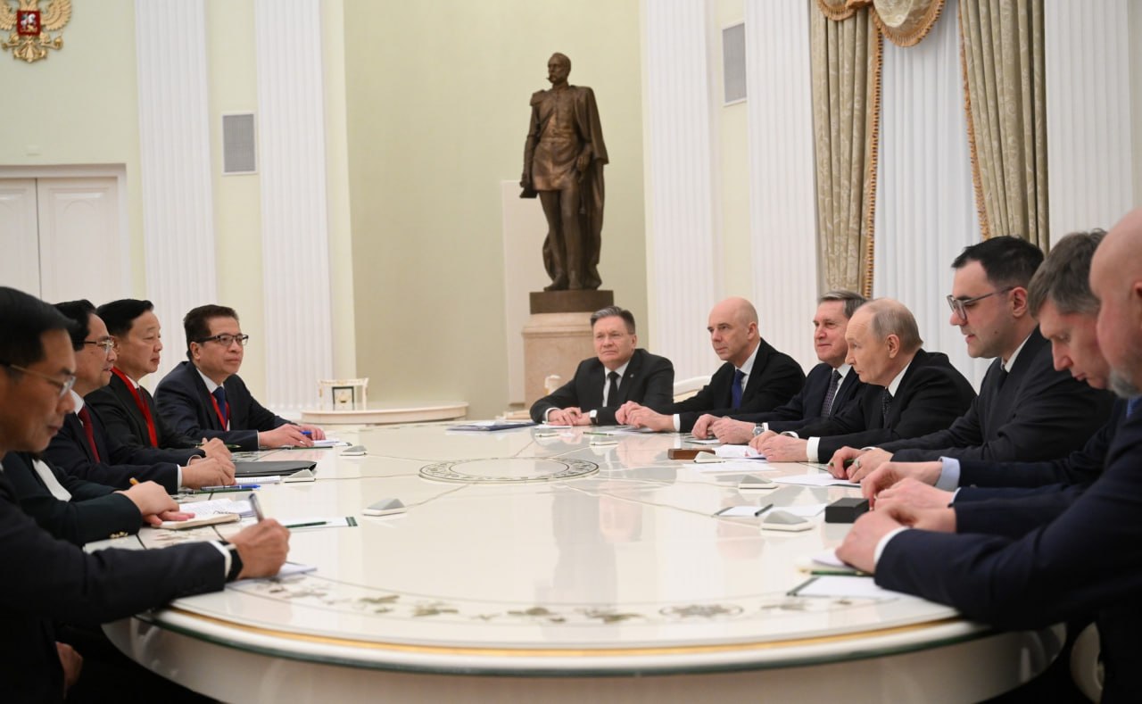 25 марта в Москве прошли переговоры Президента России Владимира Путина с Премьер-министром Вьетнама Фам Минь Тинем