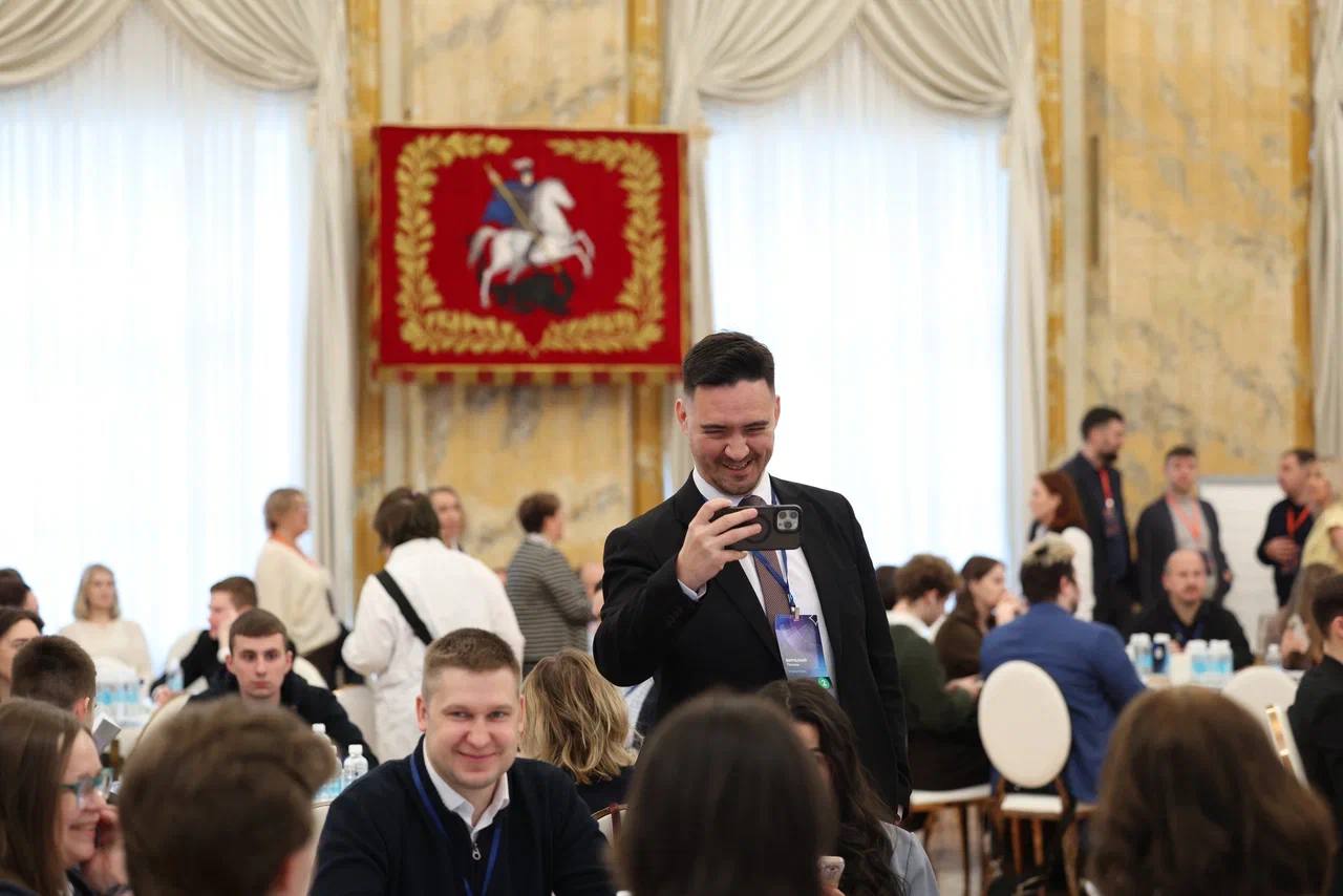 Алексей Шапошников: Современная Москва – это огромный мегаполис, где воплощаются в жизнь самые смелые инфраструктурные проекты и активно внедряются передовые технологии Алексей Шапошников: Современная Москва – это огромный мегаполис, где воплощаются в жизнь самые смелые инфраструктурные проекты и активно внедряются передовые технологии