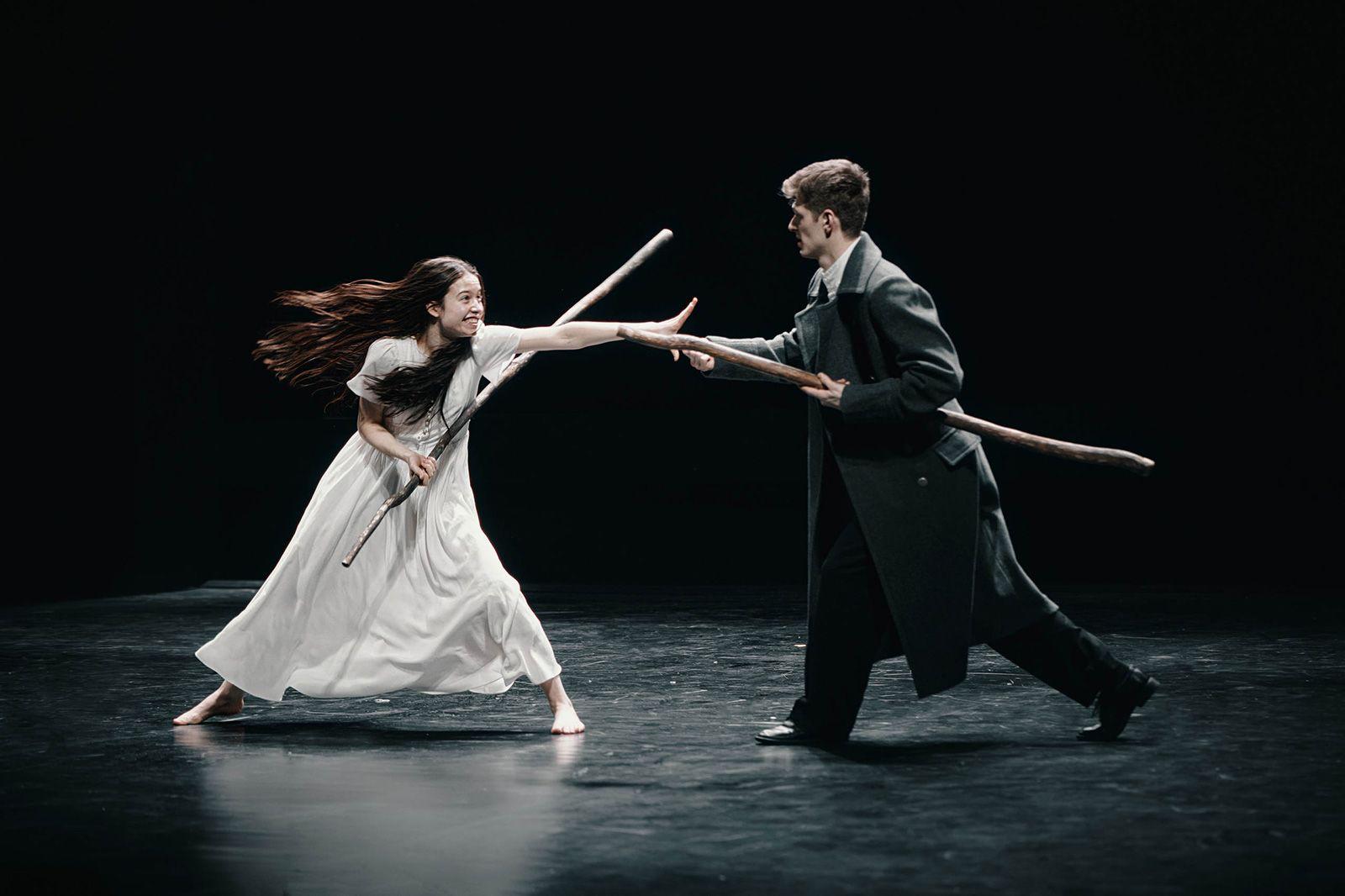 Какие спектакли посетить в ближайшее время? Жителей и гостей столицы ждут разные постановки — от трогательных историй о животных до классики в современном прочтении Какие спектакли посетить в ближайшее время? Жителей и гостей столицы ждут разные постановки — от трогательных историй о животных до классики в современном прочтении