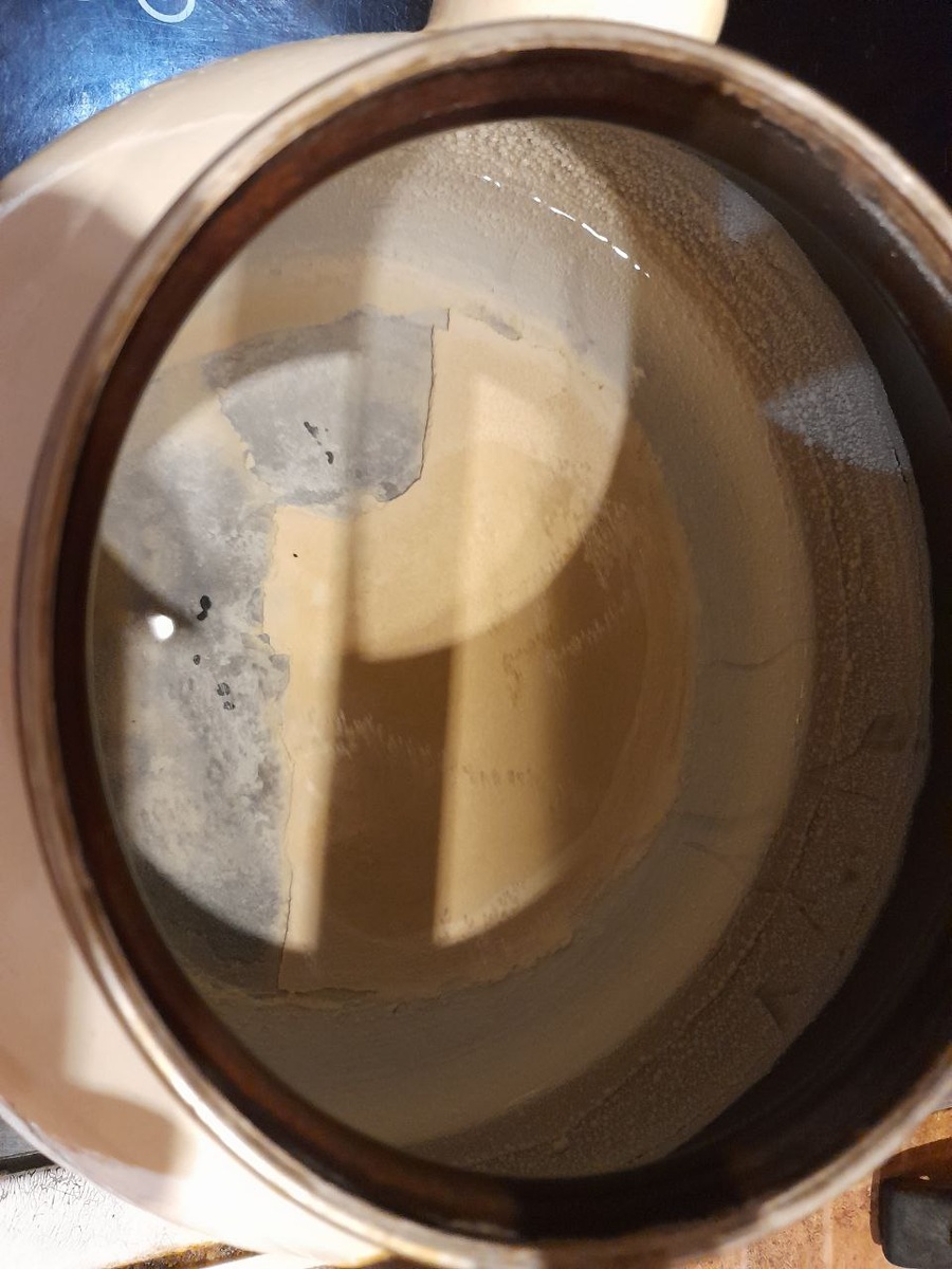 Эффективные способы очистки чайника от накипи в домашних услови