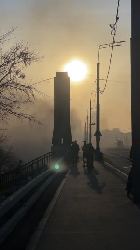 Три катера загорелись на берегу Москвы-реки на северо-западе города