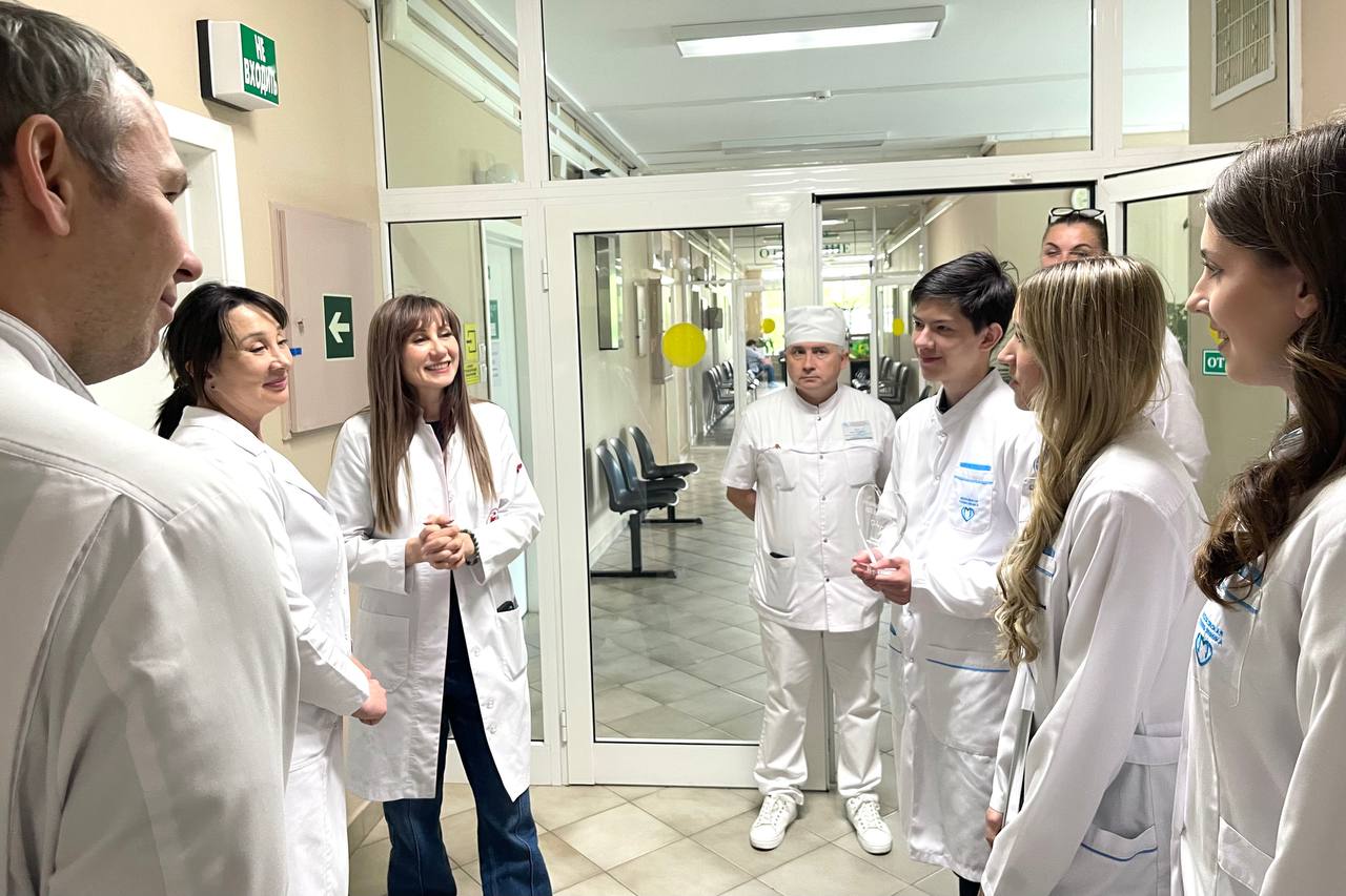 Председатель комиссии МГД по здравоохранению и охране общественного здоровья Лариса Картавцева (фракция партии «Единая Россия») рассказала о проекте «Наставничество» в столичной медицине Председатель комиссии МГД по здравоохранению и охране общественного здоровья Лариса Картавцева (фракция партии «Единая Россия») рассказала о проекте «Наставничество» в столичной медицине