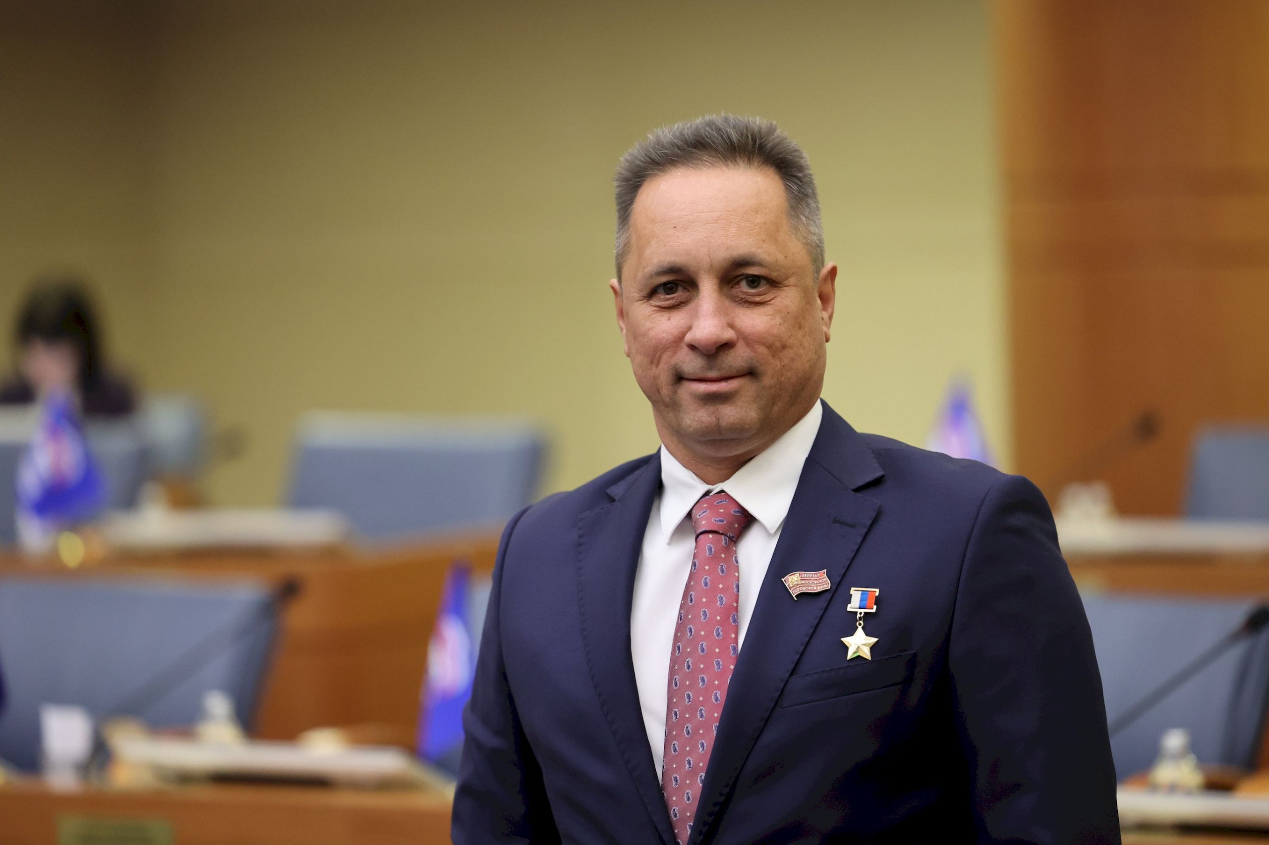 Герой Российской Федерации, летчик-космонавт РФ, член комиссии МГД по науке и промышленности Антон Шкаплеров (фракция партии «Единая Россия») пригласил москвичей и гостей столицы в парк «Зарядье» на фестиваль «Научный апрель» Герой Российской Федерации, летчик-космонавт РФ, член комиссии МГД по науке и промышленности Антон Шкаплеров (фракция партии «Единая Россия») пригласил москвичей и гостей столицы в парк «Зарядье» на фестиваль «Научный апрель»