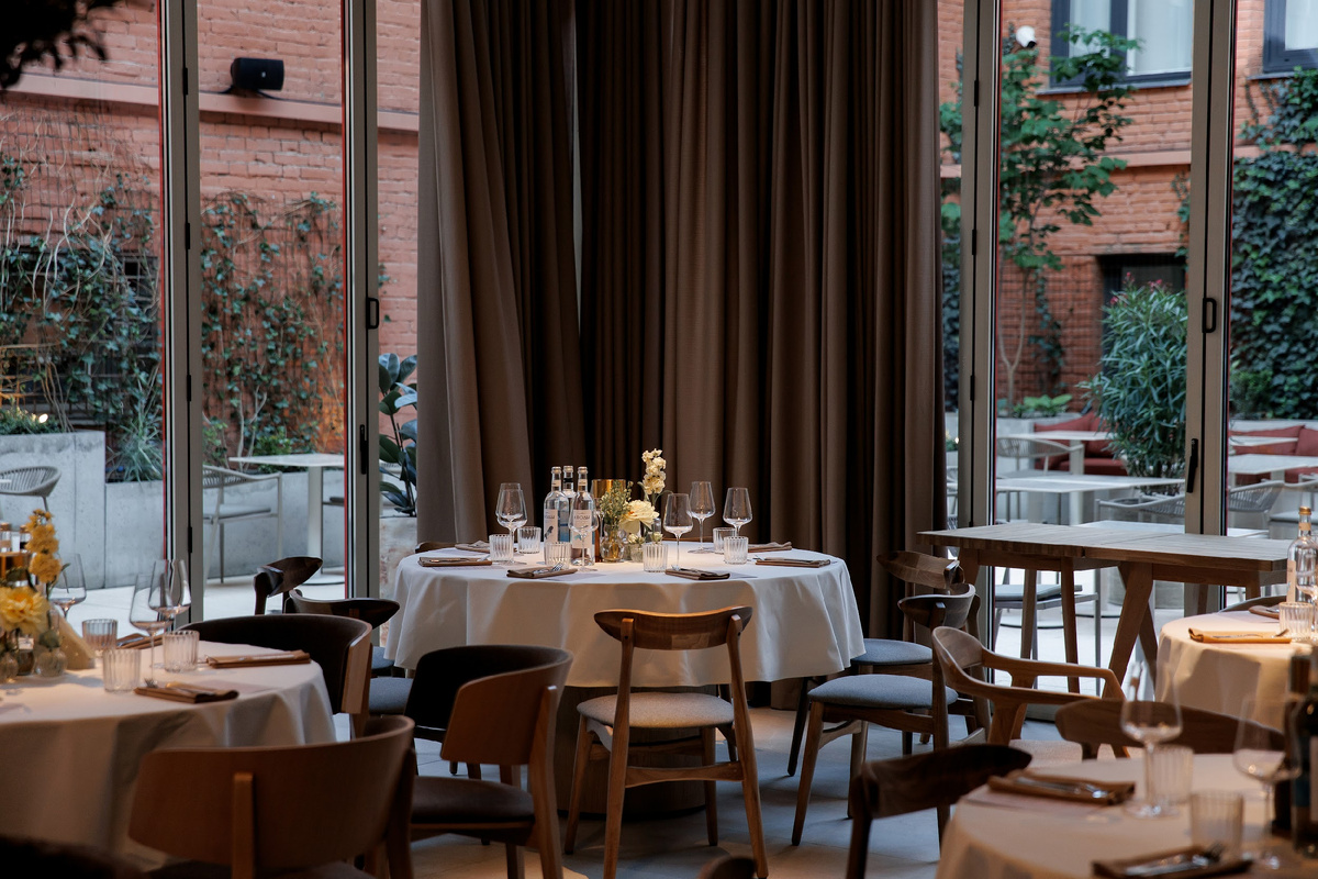 Гастрономические ужины 2025: погружение в уникальные вкусы