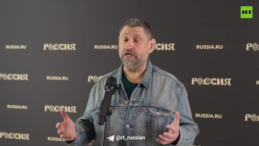 Военкор Сладков провёл мастер-встречу с юными журналистами в Национальном центре «Россия» в Москве