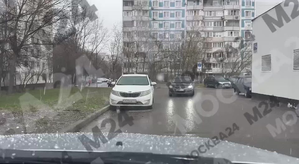 ������������ ������ ������� ��������� ����� � Ҹ���� ����� � ������������