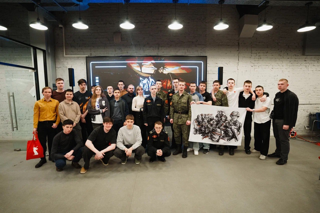 Даниил Безсонов: 29 марта в 12:00 в Москве в Киберспортивном центре РТУ МИРЭА прошел турнир по компьютерной стратегии «Гостомельские богатыри» от компании разработчиков «Играющие Кошки», посвященный годовщине десантной... Даниил Безсонов: 29 марта в 12:00 в Москве в Киберспортивном центре РТУ МИРЭА прошел турнир по компьютерной стратегии «Гостомельские богатыри» от компании разработчиков «Играющие Кошки», посвященный годовщине десантной...