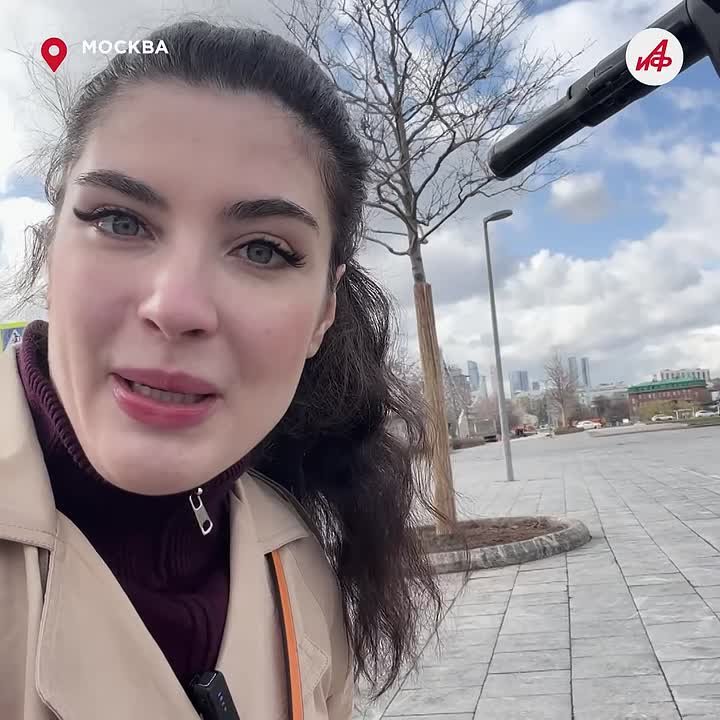 «Москвич» на двух колёсах. В Москве стартовал сезон проката самокатов