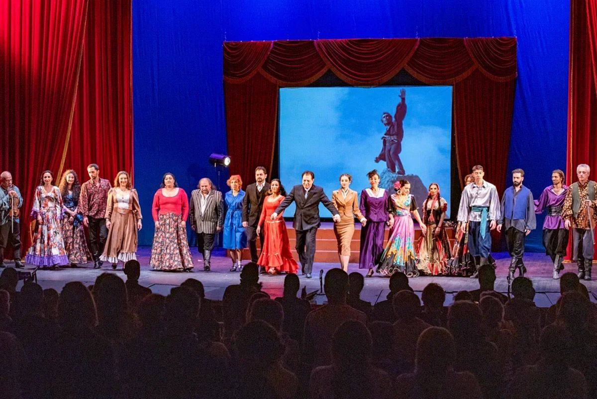 Театр «Ромэн» приглашает на апрельские постановки в свой юбилейный, 95-й сезон Театр «Ромэн» приглашает на апрельские постановки в свой юбилейный, 95-й сезон