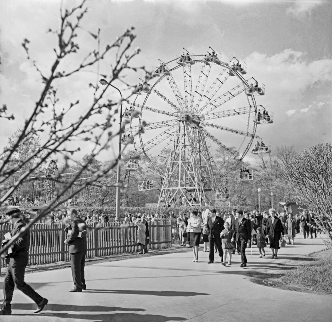 Фотофакт: В парке культуры и отдыха «Сокольники»