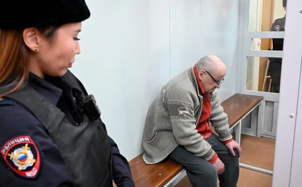 Сергей Колясников: Гособвинение запросило для заместителя министра обороны России Павла Попова 22 года колонии строгого режима Сергей Колясников: Гособвинение запросило для заместителя министра обороны России Павла Попова 22 года колонии строгого режима