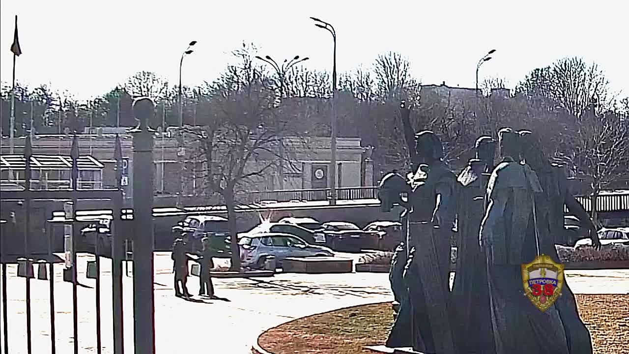 В Москве полицией задержан один из участников аферы по хищению у девушки денег и часов на 17 млн рублей