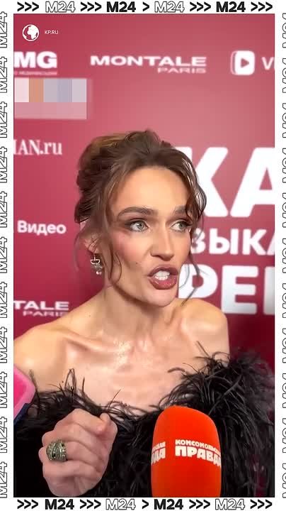 «Жирные вы твари» — Алёна Водонаева прокляла самокатчиков, пожелала им «гореть в аду» и посоветовала побольше ходить пешком, чтобы доживать до 90 лет