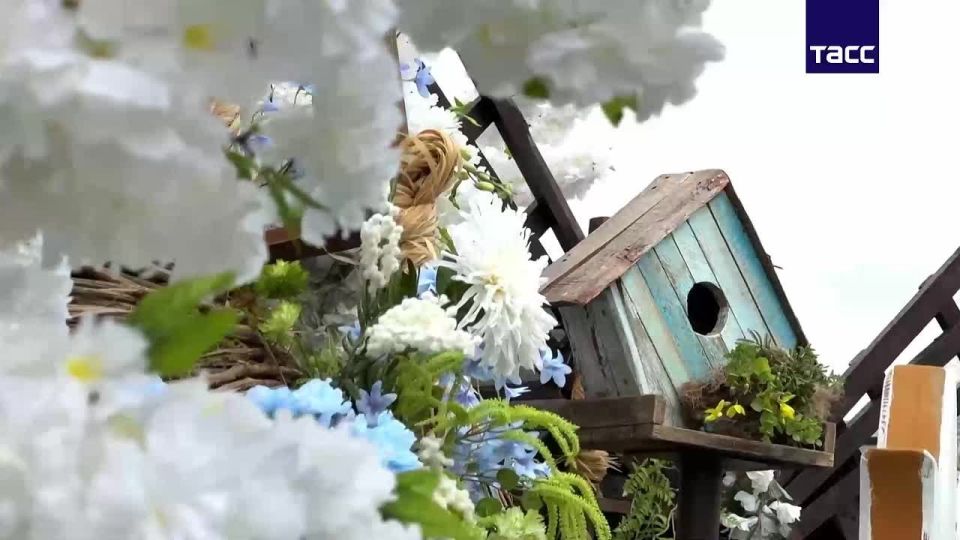 ������ �������� � ����� ������� � ������������� ������