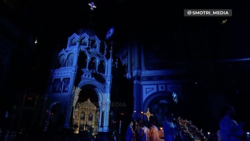 В Храме Христа Спасителя в Москве началось пасхальное богослужение