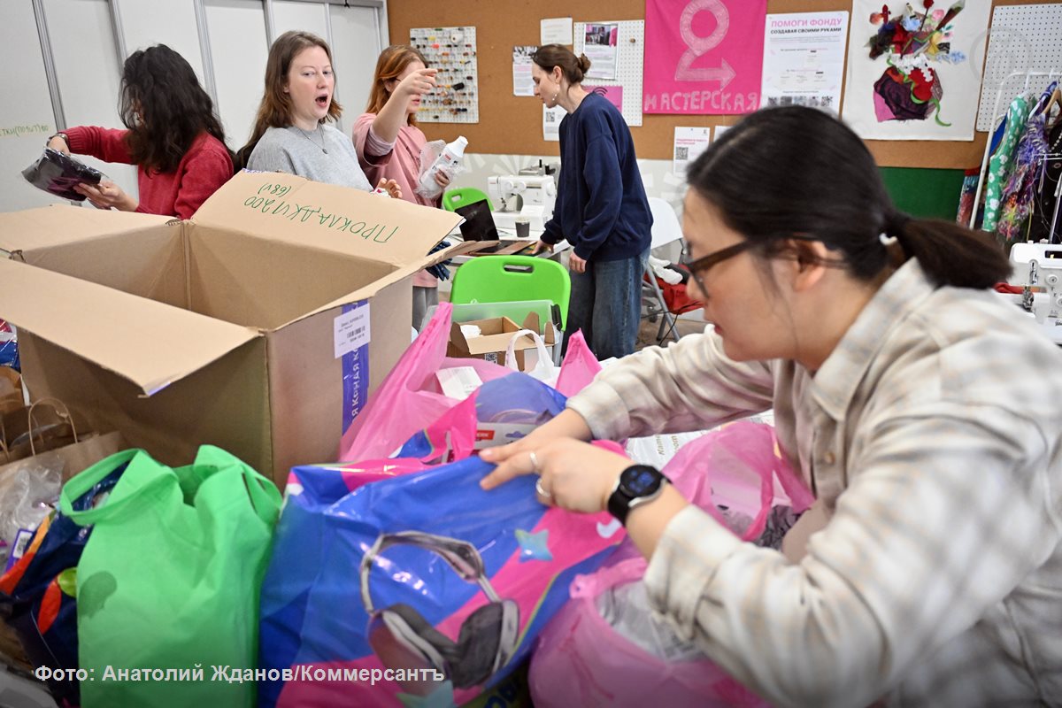 В России около 60 женских колоний и СИЗО В России около 60 женских колоний и СИЗО