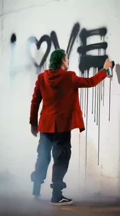 Камрады! Уже четвертый год наш друг и единомышленник, легенда ночной Москвы, спасает мир от предателей, жуликов, подлецов, инфоцыган и бездарей...и активно вместе с братом помогает фронту!