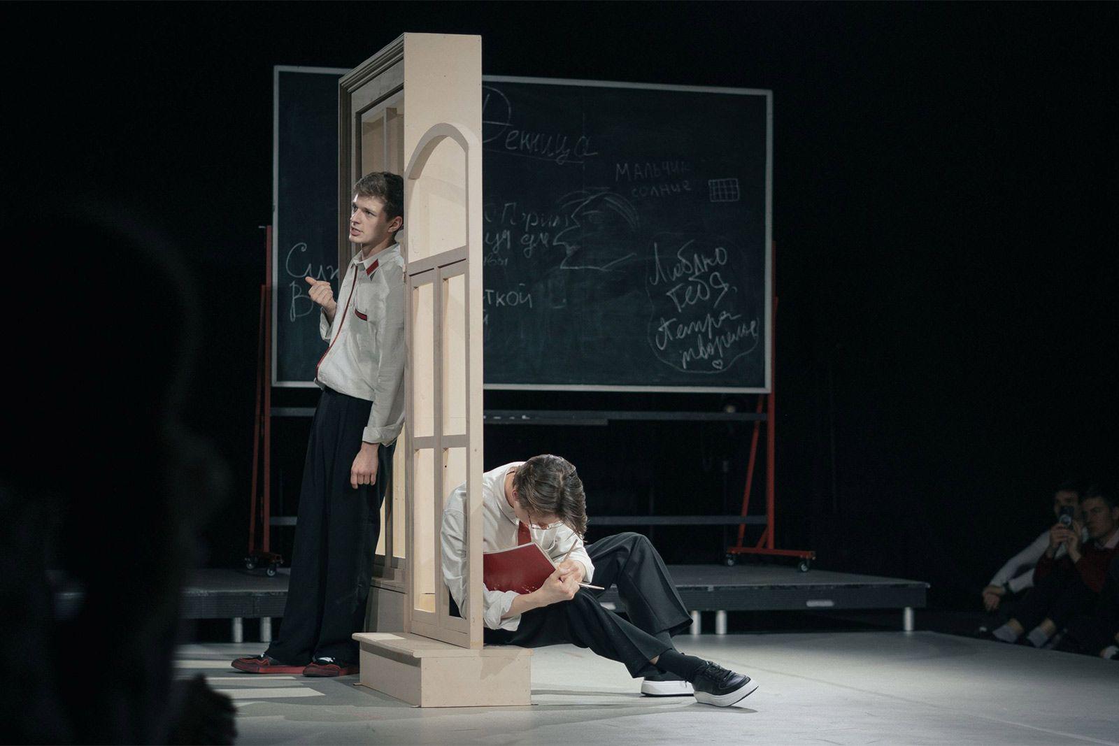 В этом месяце москвичей и гостей столицы ждет множество спектаклей и выставок