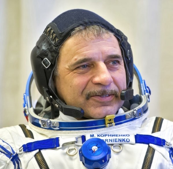 Ирина Волк: #ЗаЗведами: от патруля до МКС Ирина Волк: #ЗаЗведами: от патруля до МКС