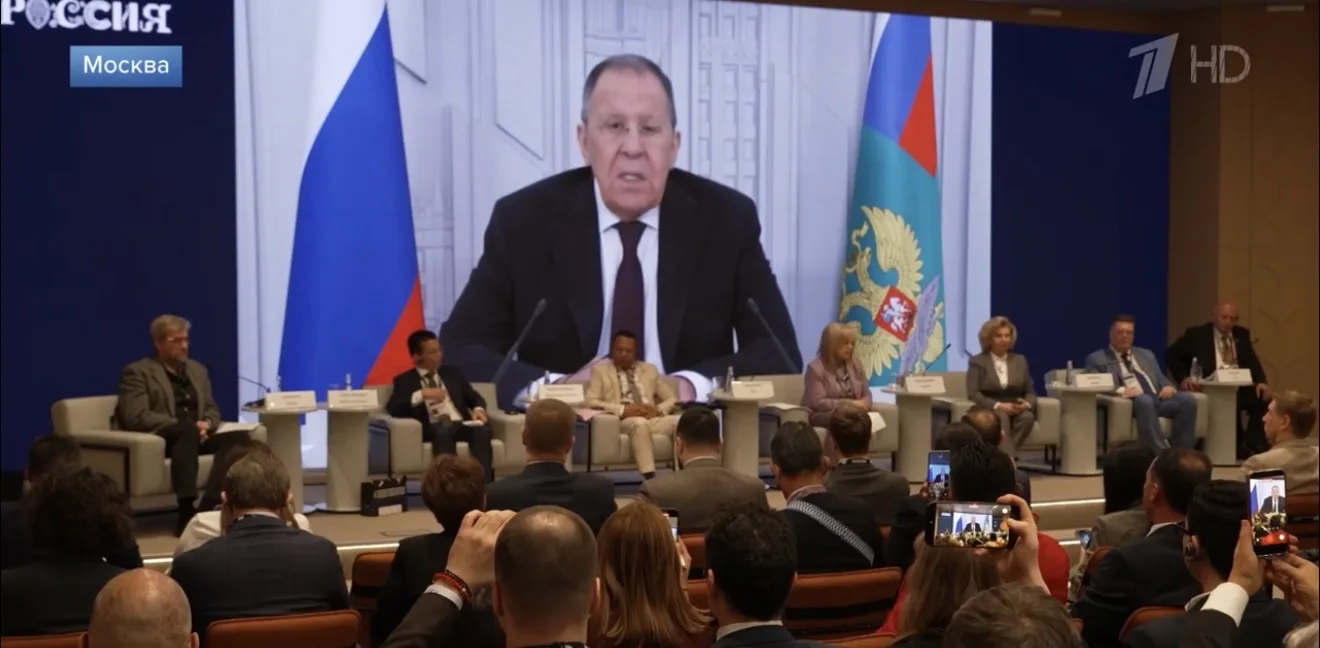 В России за десять лет вдвое выросло доверие к избирательной системе, а навязываемые нам западные шаблоны показали свою несостоятельность В России за десять лет вдвое выросло доверие к избирательной системе, а навязываемые нам западные шаблоны показали свою несостоятельность