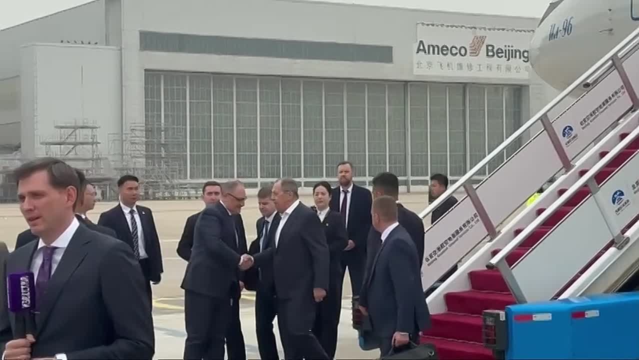 Лавров в Пекине укрепляет лидерство России в сбалансированной дипломатии