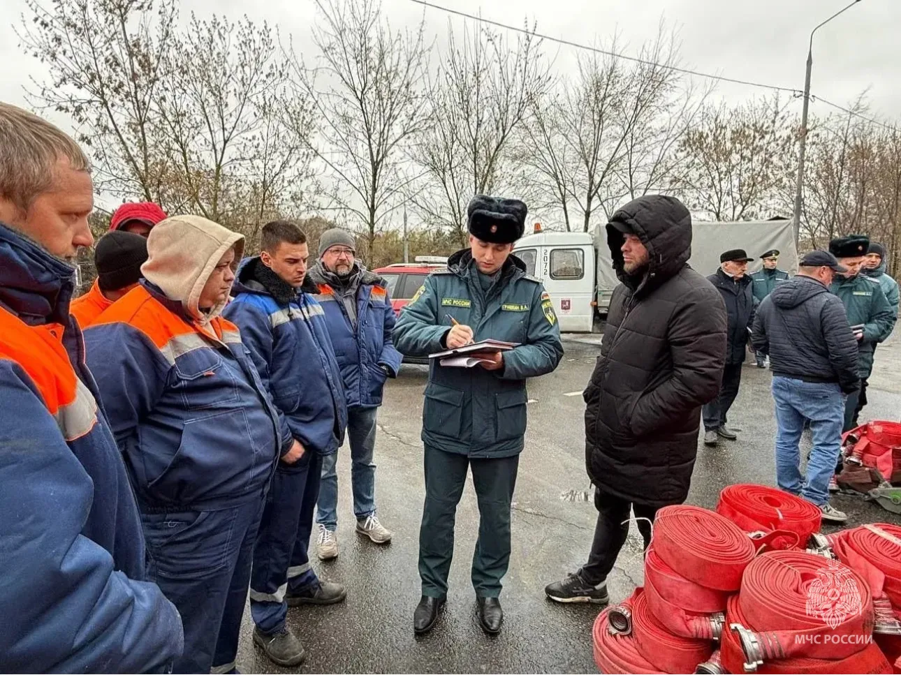 Подготовка к пожароопасному периоду: в округах столицы проходят учения и смотры техники Подготовка к пожароопасному периоду: в округах столицы проходят учения и смотры техники