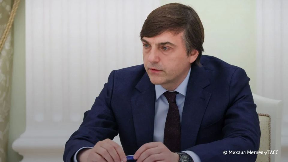 ������ �� ��������� � ������ ��������� ����� ������������ � 1 �� 8 �����, ������ �������