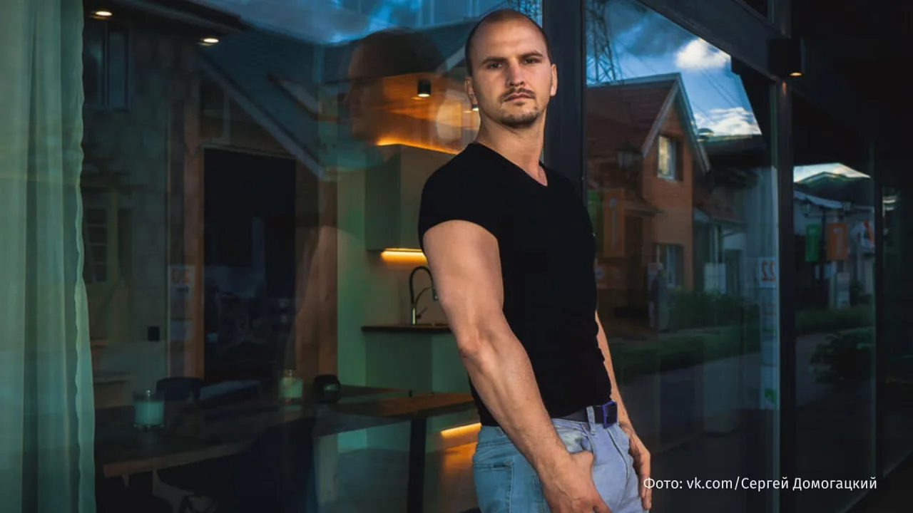 Суд признал банкротом блогера Сергея Домогацкого, продававшего несуществующее элитное жилье на Бали, сообщил корреспондент РЕН ТВ