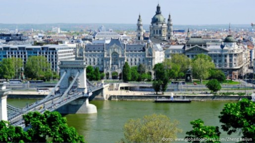 Резиденцию премьера Венгрии в Будапеште при новом правительстве перенесут с одного берега Дуная, Буды, на другой — на сторону Пешта