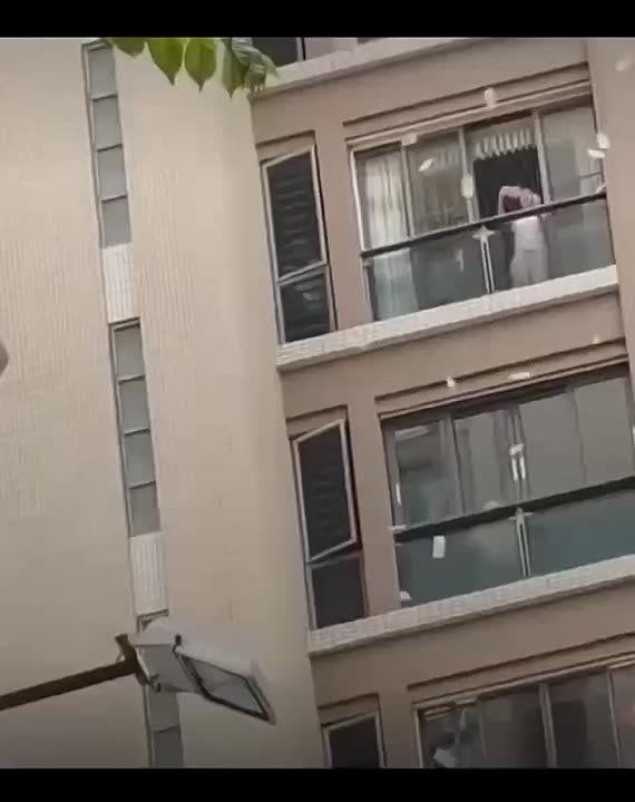 � ��������� ������ ������� ������� ����������� � ����� � ����� ����������� �� ���� ������