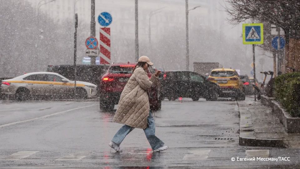 �������� ������, ��������� ������ ���� � �� +5 �������� ��������� ������� � ������