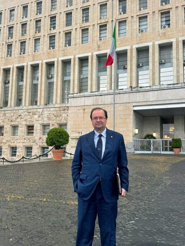 ������� ������� ����� ��� ������ �� ������ ����������� ��� ������������, ����� �.�� �����, �������� ��� ��������������� ��������� ������� ����������� ��� � �������������� �������������� ������ �.�����