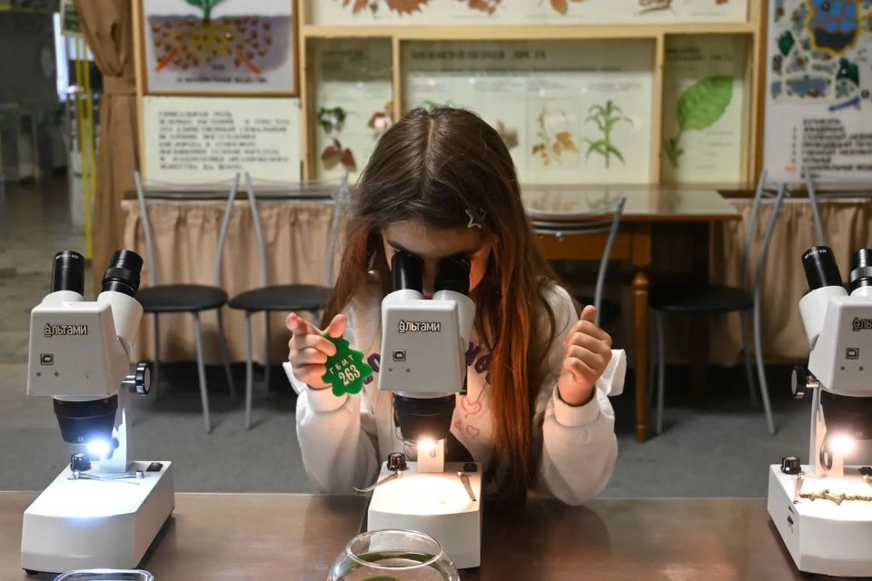 ������� � ������ ������� ���������� �� ��������� � ����� 104-����� ���������������� �������������� ����� ����� �.�. ����������