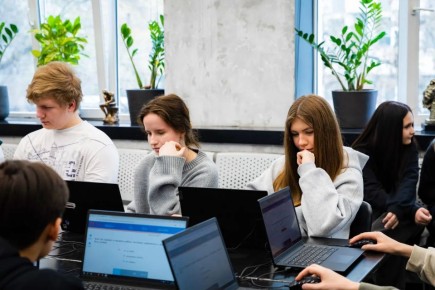 � ������ ���������� �������� 25 ������ ������� ������� �����������: ������� ������ ������� ��� ���������������� � �� ���������