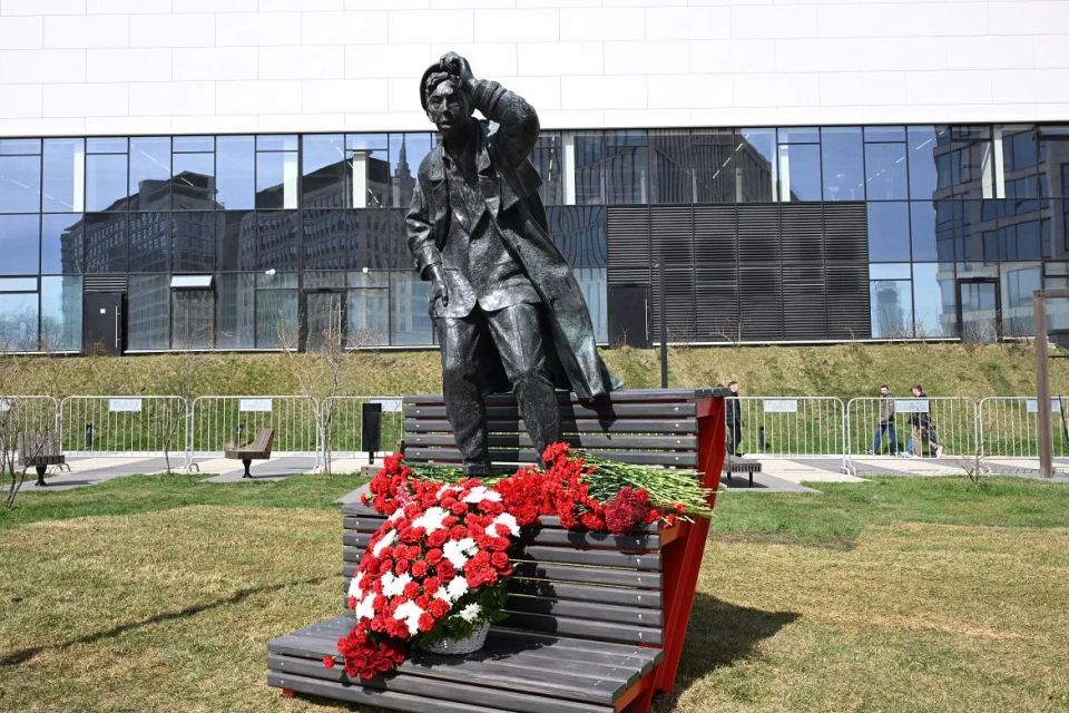 � ������ ������� �������� ���� ��������