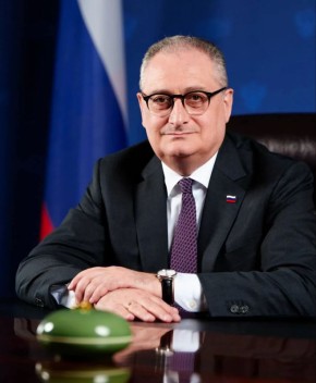 ���������� ������ � �����: