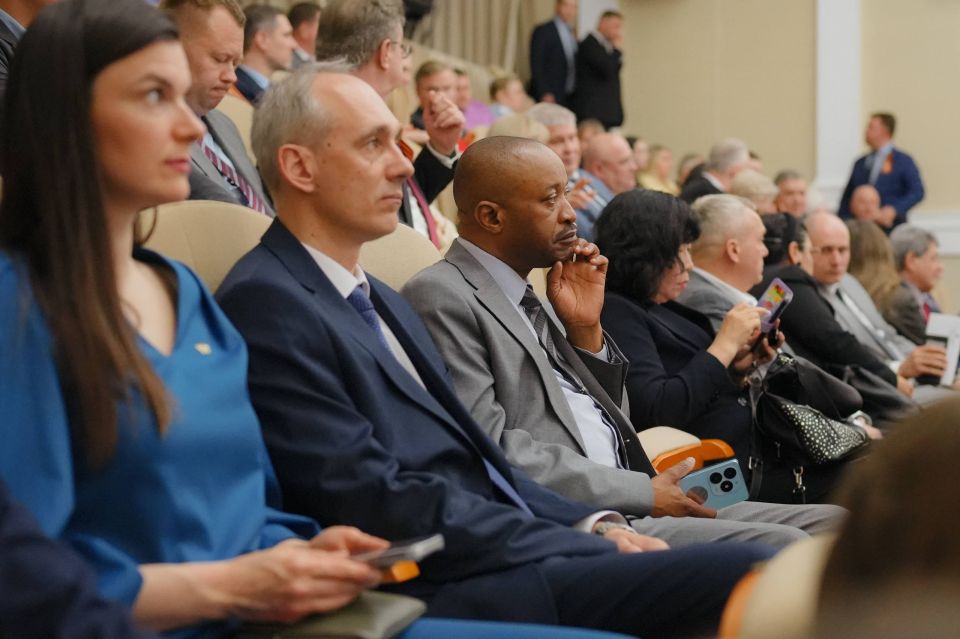 В Минске состоялось торжественное мероприятие, посвящённое 81-й годовщине Победы в Великой Отечественной войне В Минске состоялось торжественное мероприятие, посвящённое 81-й годовщине Победы в Великой Отечественной войне