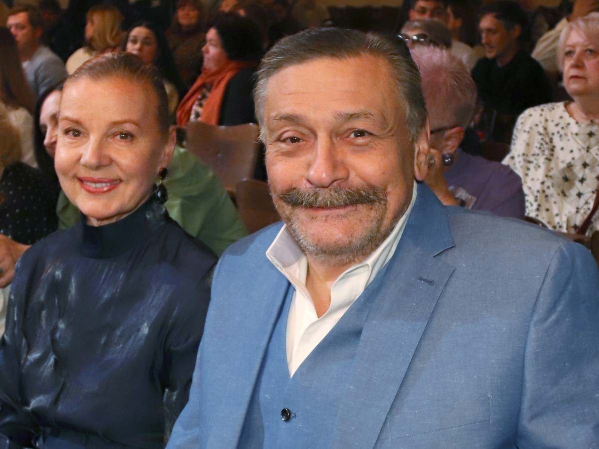 Жена Дмитрия Назарова попросила Госдуму простить семью и разрешить вернуться в Россию
