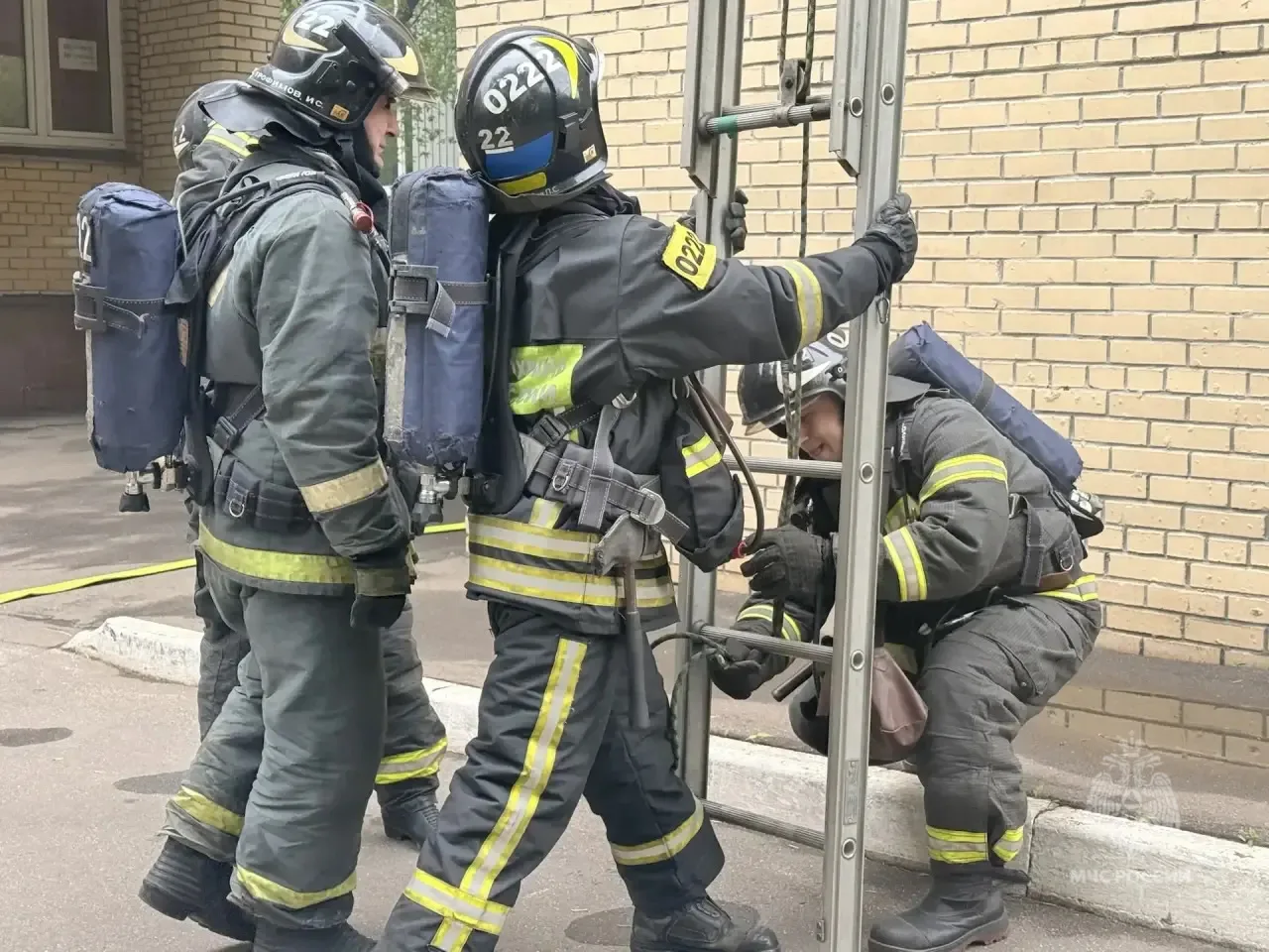 #БудниМЧС. В колледже индустрии гостеприимства и менеджмента № 23 прошли тренировочные пожарно-тактические учения #БудниМЧС. В колледже индустрии гостеприимства и менеджмента № 23 прошли тренировочные пожарно-тактические учения