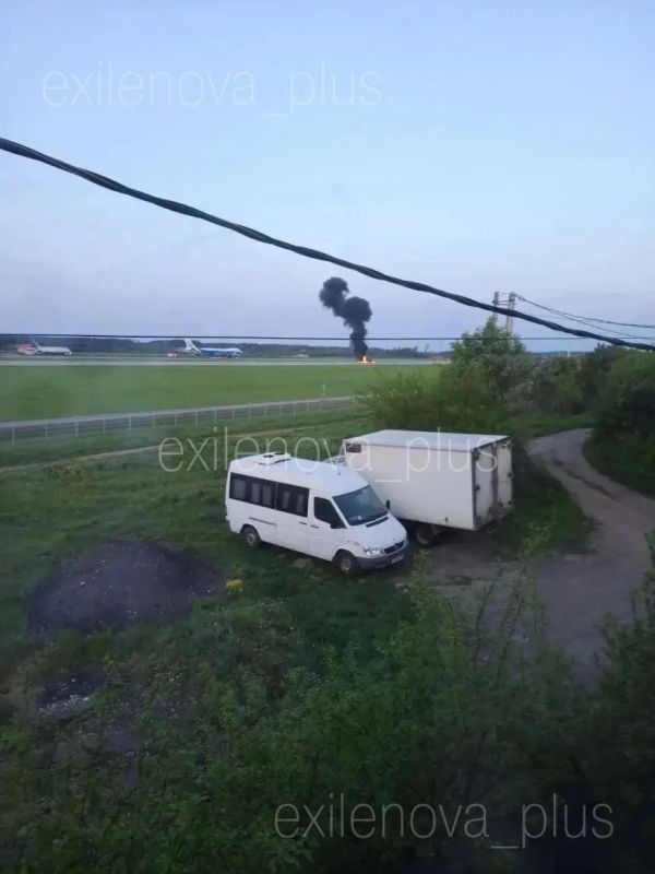 В аэропорту Шереметьево упали обломки сбитого украинского беспилотника