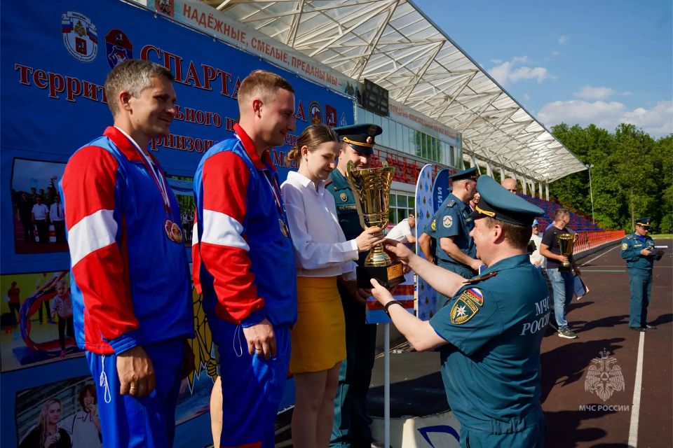 Определены победители и призёры Чемпионата и Первенства Москвы по пожарно-спасательному спорту Определены победители и призёры Чемпионата и Первенства Москвы по пожарно-спасательному спорту