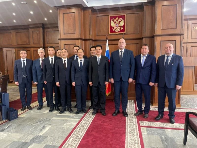 В Москве состоялась рабочая встреча представителей ГУТ МВД России и Управления общественной безопасности провинции Хубэй КНР В Москве состоялась рабочая встреча представителей ГУТ МВД России и Управления общественной безопасности провинции Хубэй КНР