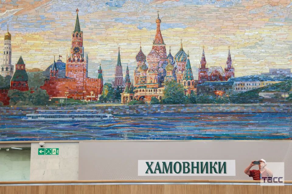Ленинградский вокзал открыли после масштабного обновления Ленинградский вокзал открыли после масштабного обновления