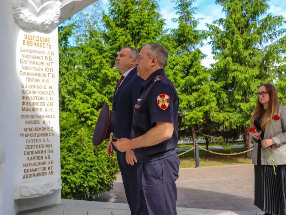 В столичном главке Росгвардии прошла встреча с ведущим Евгением Поповым В столичном главке Росгвардии прошла встреча с ведущим Евгением Поповым