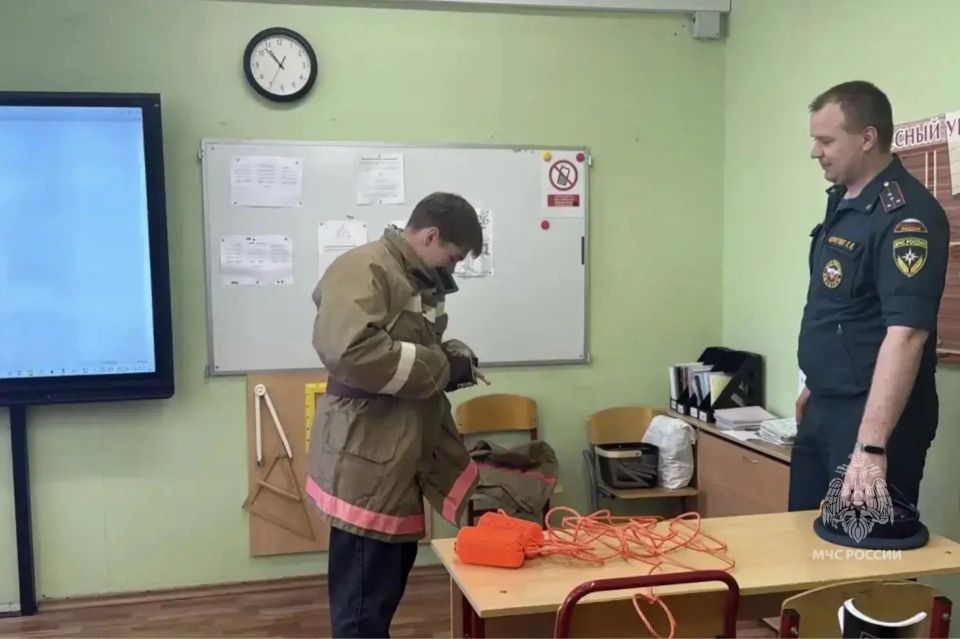 #МоиБезопасныеКаникулы. В школе №1797 «Богородская» прошел познавательный открытый урок, посвященный вопросам безопасности в период летних каникул #МоиБезопасныеКаникулы. В школе №1797 «Богородская» прошел познавательный открытый урок, посвященный вопросам безопасности в период летних каникул